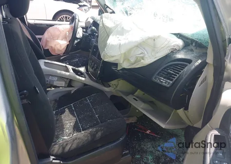 2012 Dodge Grand Caravan Sxt z USA, uszkodzony, nr VIN 2C4RDGCG3CR205724